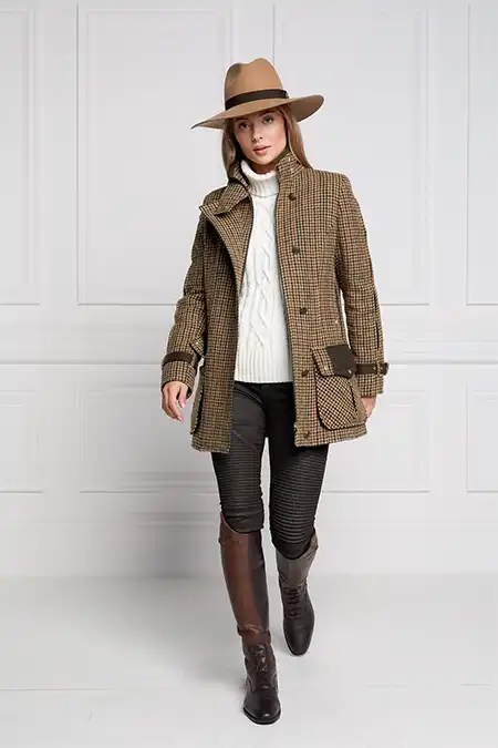Balmoral Field Coat (Hailes Green Tweed) - Image 13