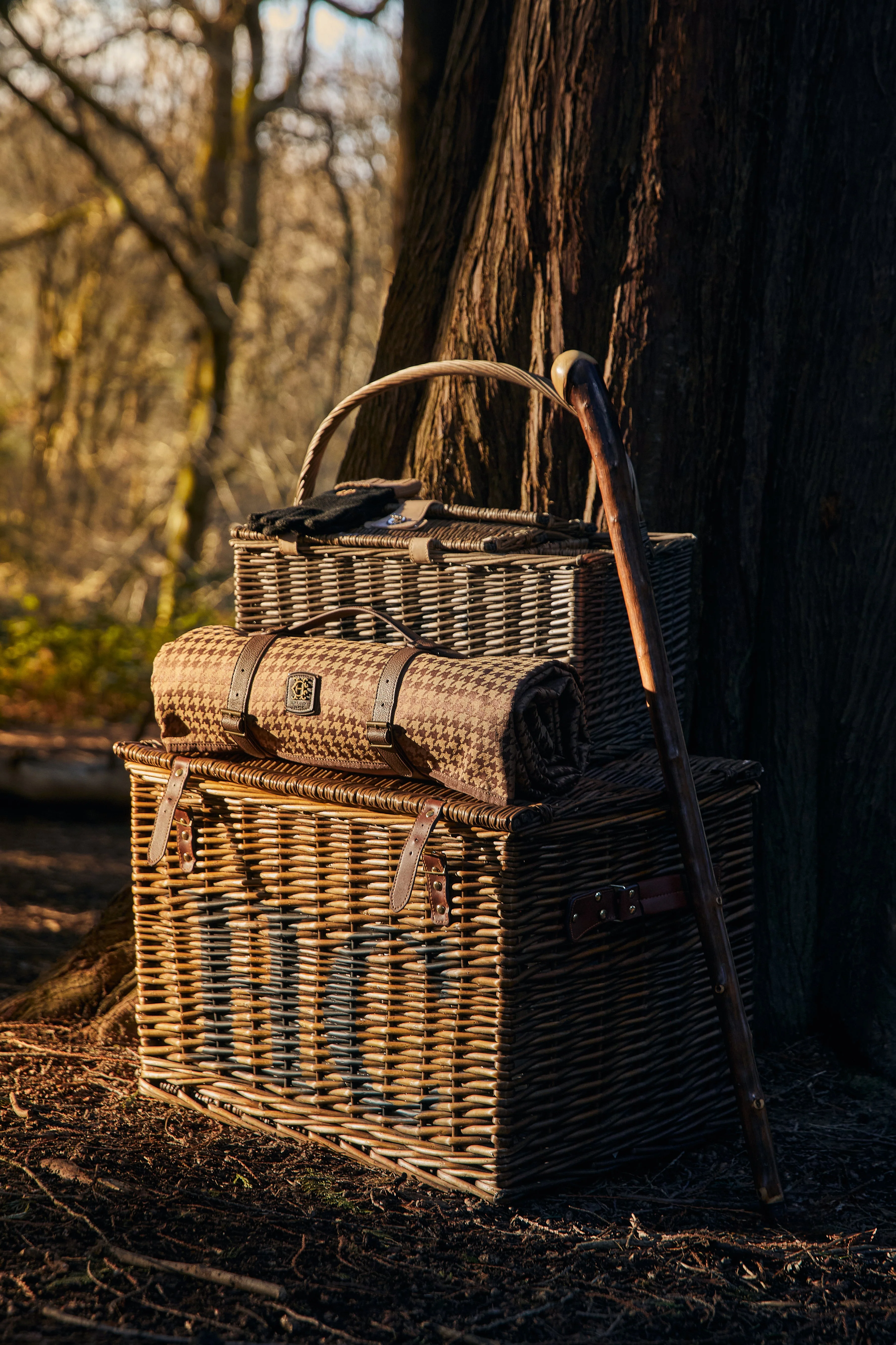 Picnic Blanket (Toffee Houndstooth) - Image 3